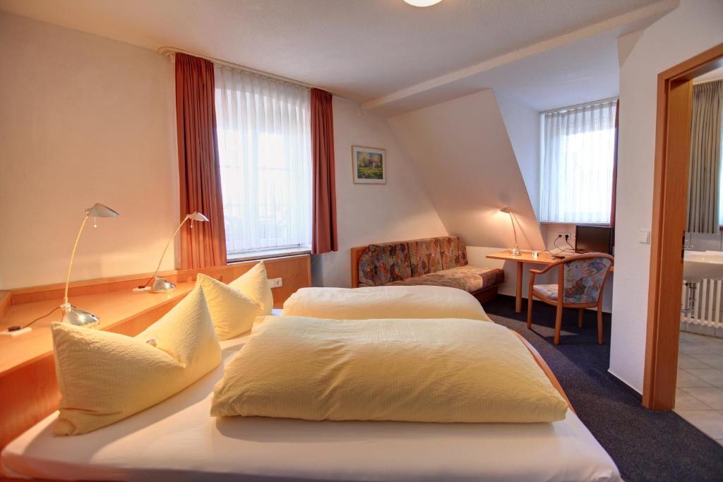 Gasthaus Zum Hirschen Oberrimsingen Pokoj fotografie