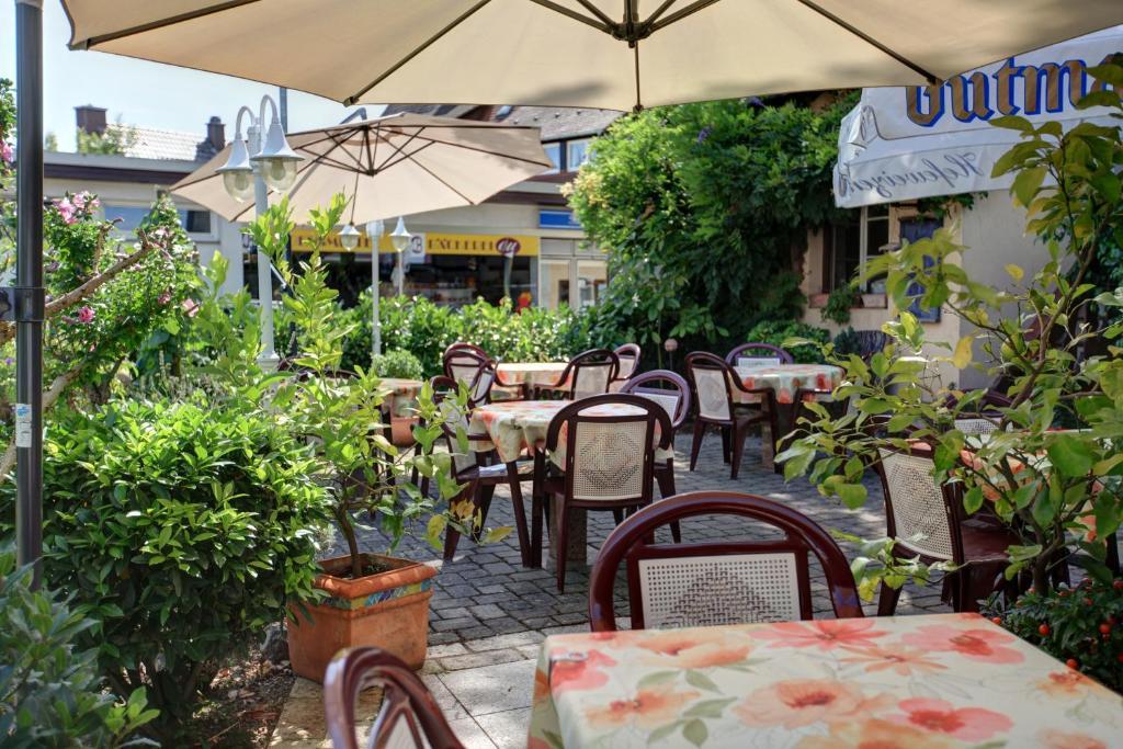 Gasthaus Zum Hirschen Oberrimsingen Exteriér fotografie